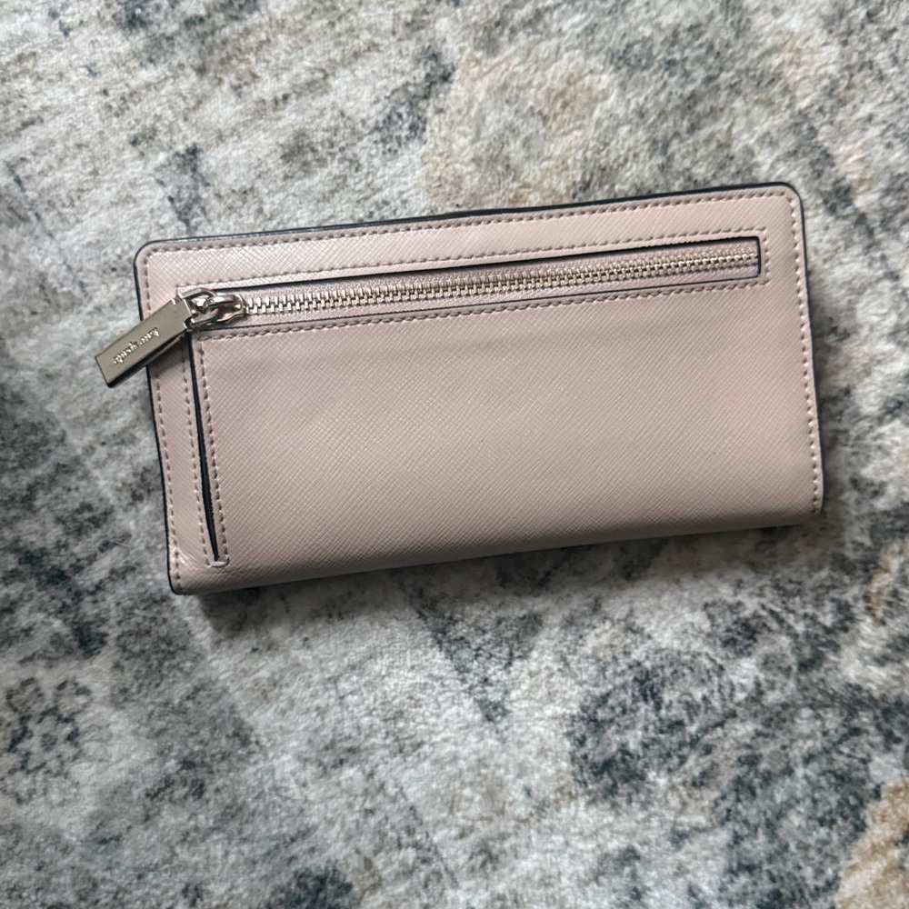 Kate spade wallet - Picture 2 of 2